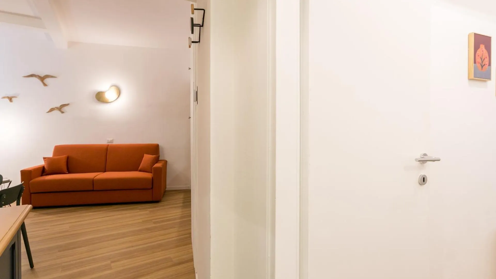 Co99- Large Studio Lanzone Μιλάνο